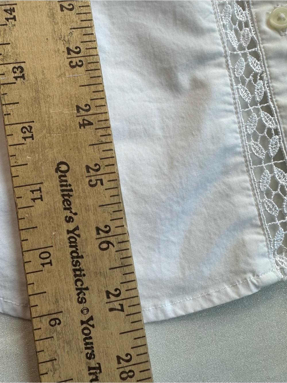 Banana Republic White Button Up Shirt Women’s 6 Tailored Fit White Lace Trim - Picture 12 of 16